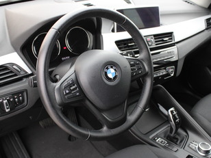 BMW X1 sDrive18i color Blanco. Año 2022. 103KW(140CV). Gasolina. En concesionario Augusta Aragon S.A. de Zaragoza