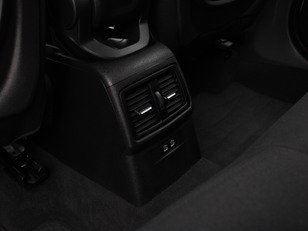 BMW X1 sDrive18i color Blanco. Año 2022. 103KW(140CV). Gasolina. En concesionario Augusta Aragon S.A. de Zaragoza