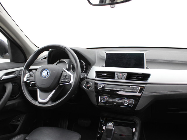 BMW X1 xDrive25e color Azul. Año 2022. 162KW(220CV). Híbrido Electro/Gasolina. En concesionario Augusta Aragon S.A. de Zaragoza