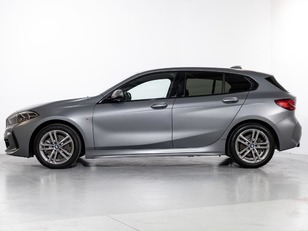 Fotos de BMW Serie 1 120d color Gris. Año 2024. 140KW(190CV). Diésel. En concesionario Oliva Motor Girona de Girona