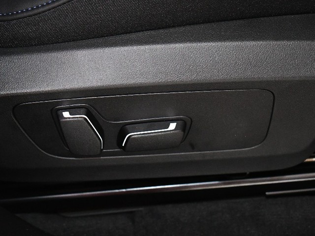 BMW X3 xDrive20d color Blanco. Año 2025. 145KW(197CV). Diésel. En concesionario BYmyCAR Madrid - Alcalá de Madrid