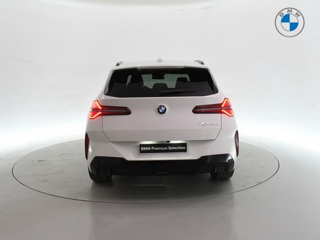 BMW X3 xDrive20d color Blanco. Año 2025. 145KW(197CV). Diésel. En concesionario BYmyCAR Madrid - Alcalá de Madrid