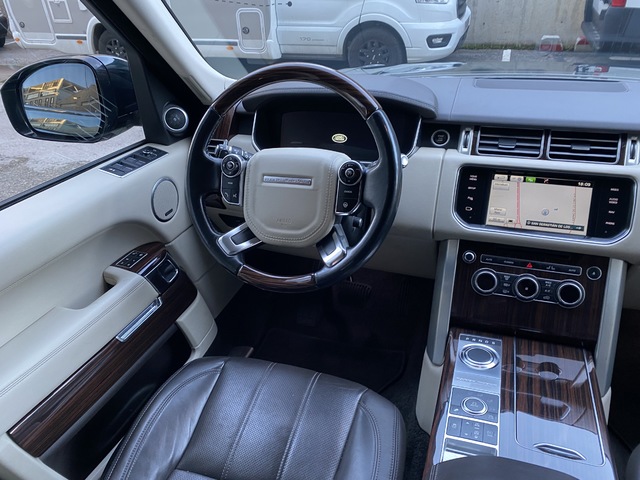 Land Rover Range Rover 4.4 SDV8 Vogue 250 kW (340 CV)