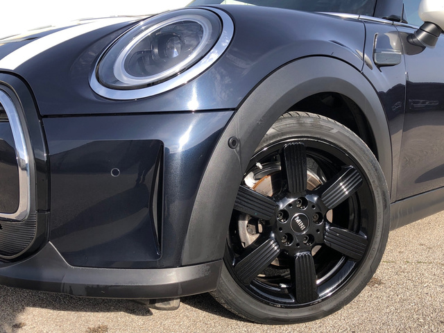 fotoG 5 del MINI MINI Cabrio Cooper 100 kW (136 CV) 136cv Gasolina del 2024 en Madrid