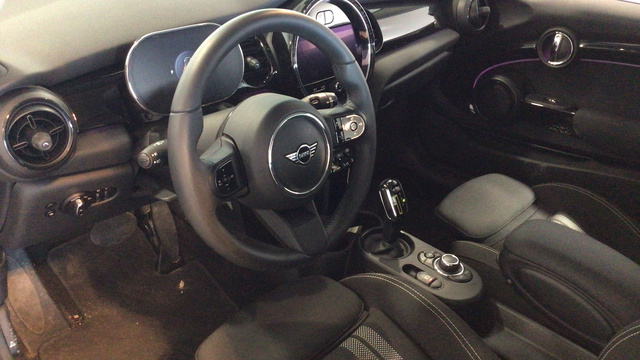 fotoG 17 del MINI MINI 3 Puertas Cooper SE 135 kW (184 CV) 184cv Eléctrico del 2022 en Madrid