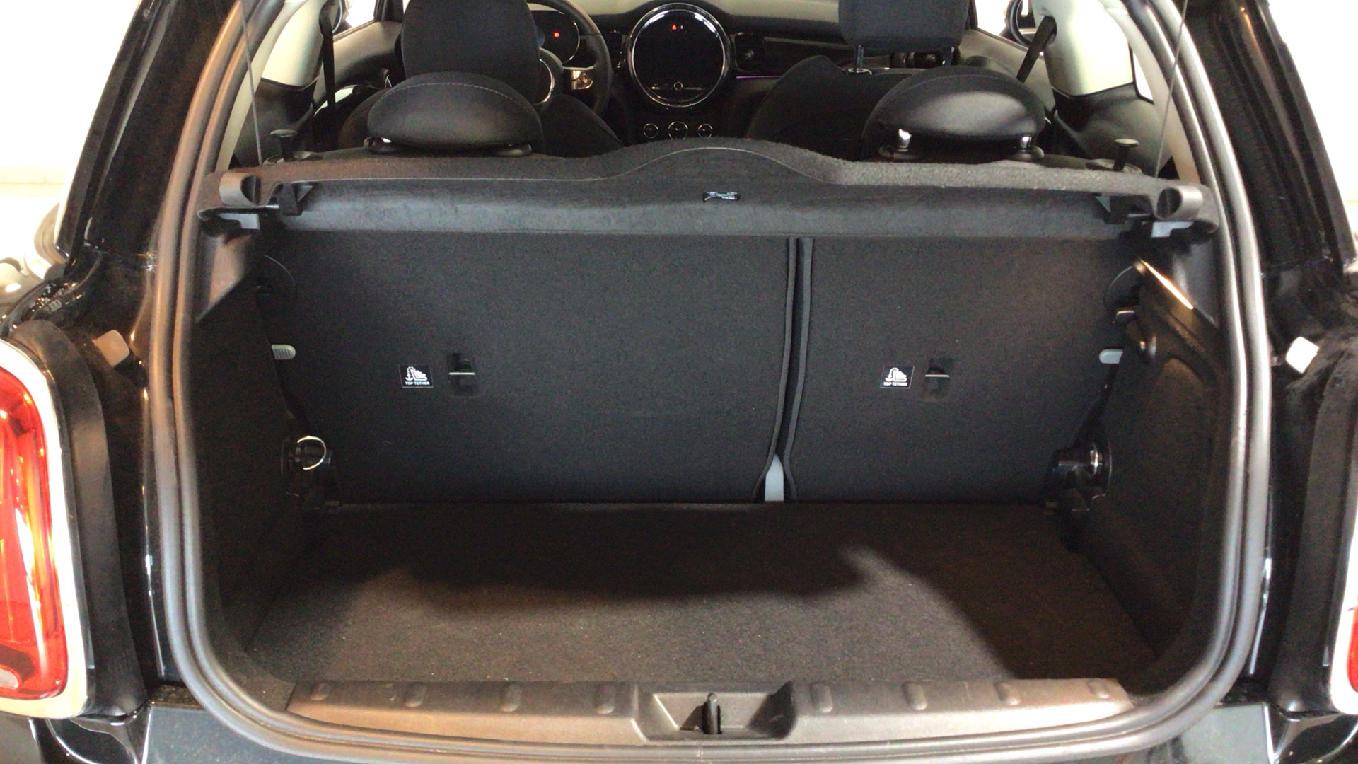 fotoG 9 del MINI MINI 3 Puertas Cooper SE 135 kW (184 CV) 184cv Eléctrico del 2022 en Madrid