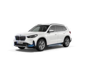 Fotos de BMW iX1 xDrive30 color Blanco. Año 2023. 230KW(313CV). Eléctrico. En concesionario Motri Motor Jaén de Jaén