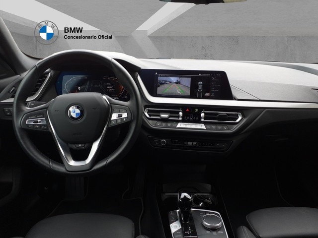 BMW Serie 2 218d Gran Coupe color Negro. Año 2024. 110KW(150CV). Diésel. En concesionario BMW Avilcar Ávila de Ávila