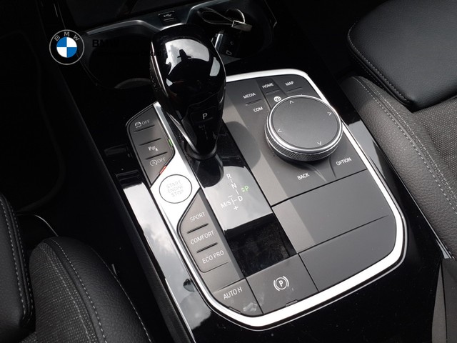 BMW Serie 2 218d Gran Coupe color Negro. Año 2024. 110KW(150CV). Diésel. En concesionario BMW Avilcar Ávila de Ávila