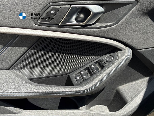 BMW Serie 1 118d color Negro. Año 2024. 110KW(150CV). Diésel. En concesionario BMW Avilcar Ávila de Ávila