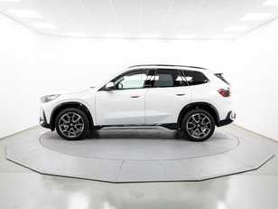 Fotos de BMW X1 sDrive20i color Blanco. Año 2025. 125KW(170CV). Gasolina. En concesionario Móvil Begar Alicante de Alicante