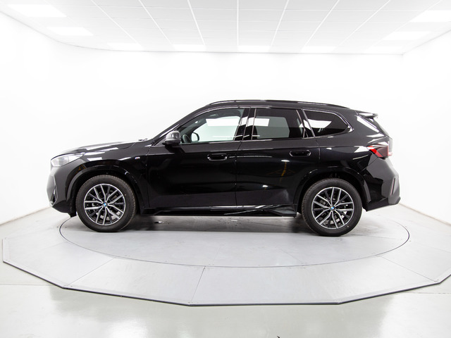 BMW X1 sDrive20d color Negro. Año 2025. 120KW(163CV). Diésel. En concesionario Móvil Begar Alicante de Alicante