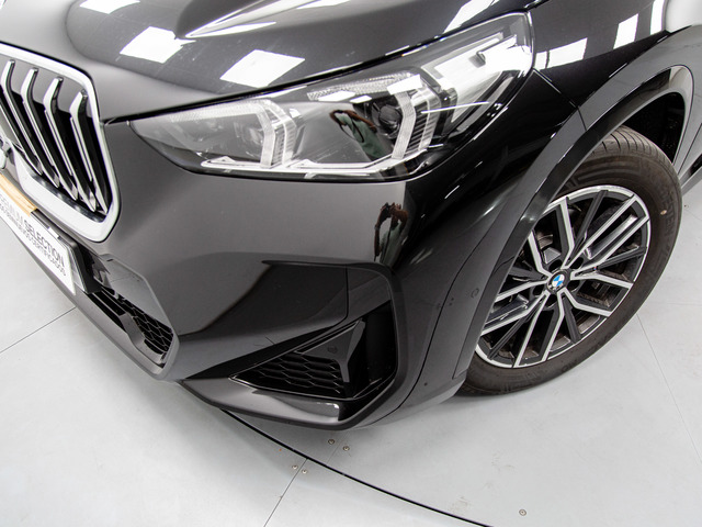 BMW X1 sDrive20d color Negro. Año 2025. 120KW(163CV). Diésel. En concesionario Móvil Begar Alicante de Alicante