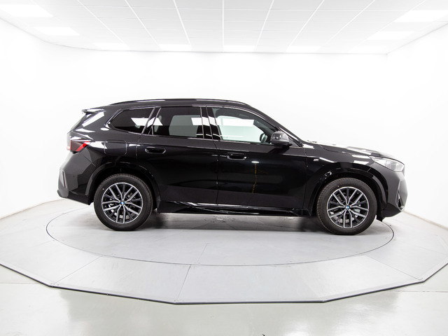 BMW X1 sDrive20d color Negro. Año 2025. 120KW(163CV). Diésel. En concesionario Móvil Begar Alicante de Alicante