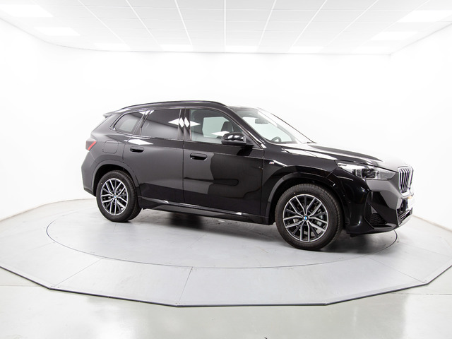 BMW X1 sDrive20d color Negro. Año 2025. 120KW(163CV). Diésel. En concesionario Móvil Begar Alicante de Alicante
