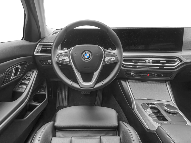 BMW Serie 3 320e color Negro. Año 2025. 150KW(204CV). Híbrido Electro/Gasolina. En concesionario Caetano Cuzco, Alcalá de Madrid