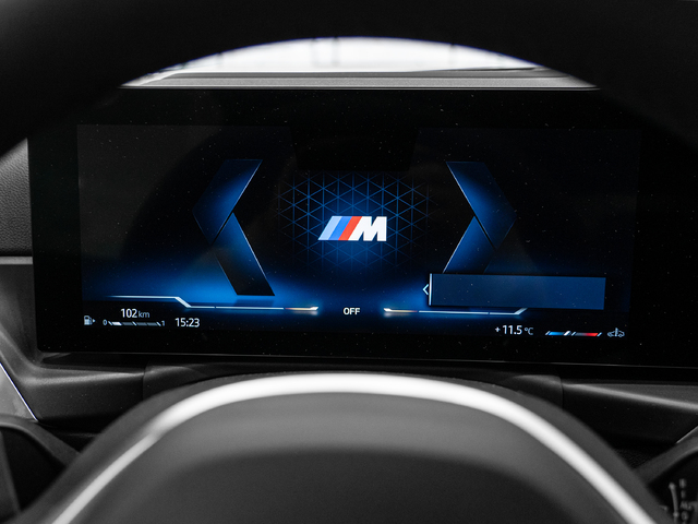 BMW Serie 2 M240i Coupe color Violeta. Año 2025. 275KW(374CV). Gasolina. En concesionario Caetano Cuzco, Alcalá de Madrid
