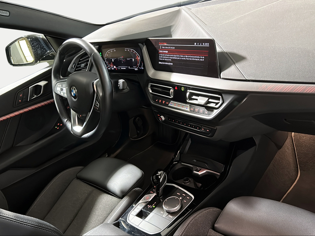 BMW Serie 2 218i Gran Coupe color Negro. Año 2024. 103KW(140CV). Gasolina. En concesionario San Pablo Motor | Su Eminencia de Sevilla