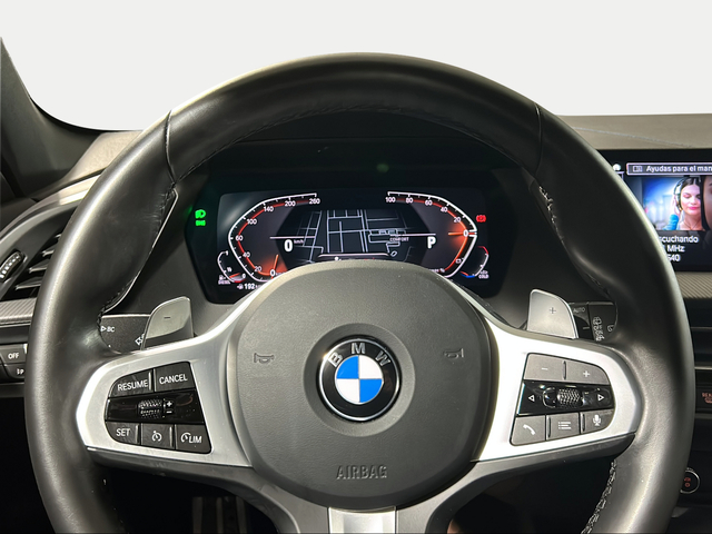 BMW Serie 1 118d color Negro. Año 2024. 110KW(150CV). Diésel. En concesionario San Pablo Motor | Su Eminencia de Sevilla