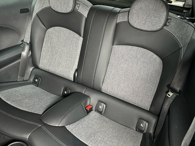 fotoG 8 del MINI MINI 3 Puertas Cooper SE 135 kW (184 CV) 184cv Eléctrico del 2021 en Asturias