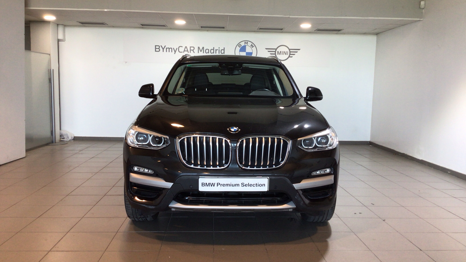 BMW X3 xDrive20d color Gris. Año 2019. 140KW(190CV). Diésel. En concesionario BYmyCAR Madrid - Alcalá de Madrid