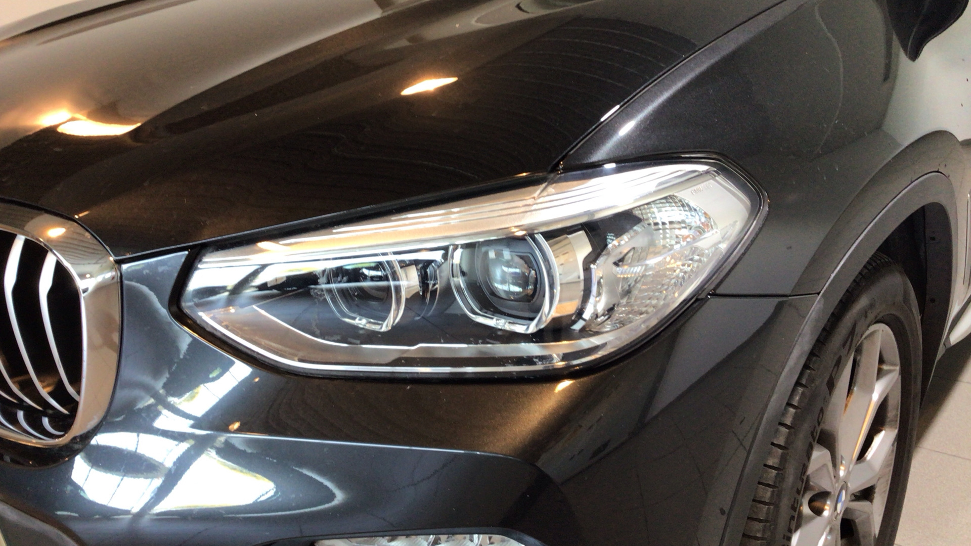 BMW X3 xDrive20d color Gris. Año 2019. 140KW(190CV). Diésel. En concesionario BYmyCAR Madrid - Alcalá de Madrid
