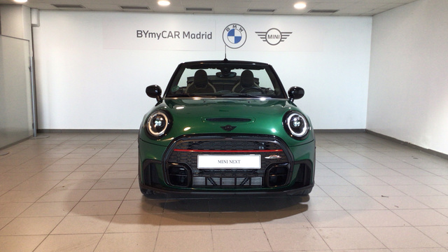 fotoG 1 del MINI MINI Cabrio John Cooper Works 170 kW (231 CV) 231cv Gasolina del 2024 en Madrid