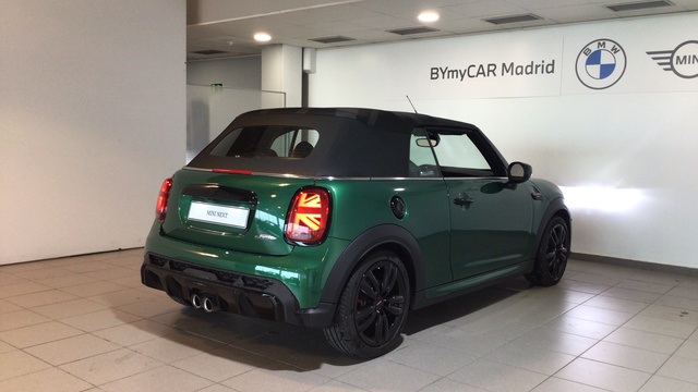 fotoG 3 del MINI MINI Cabrio John Cooper Works 170 kW (231 CV) 231cv Gasolina del 2024 en Madrid