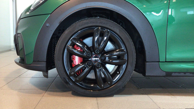 fotoG 12 del MINI MINI Cabrio John Cooper Works 170 kW (231 CV) 231cv Gasolina del 2024 en Madrid