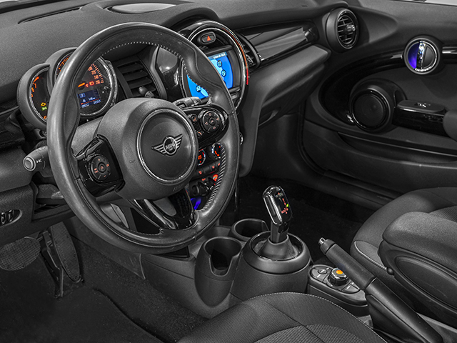 fotoG 11 del MINI MINI 5 Puertas Cooper D 85 kW (116 CV) 116cv Diésel del 2019 en Madrid