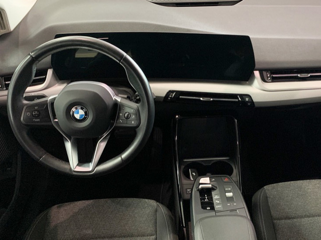 BMW Serie 2 218d Active Tourer color Gris. Año 2023. 110KW(150CV). Diésel. En concesionario Celtamotor Lalín de Pontevedra
