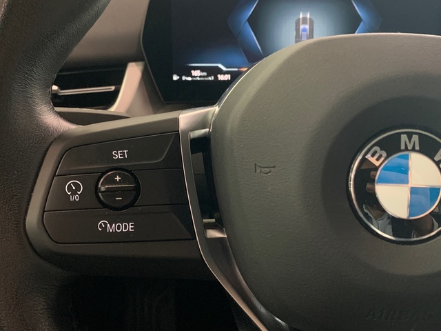 BMW Serie 2 218d Active Tourer color Gris. Año 2023. 110KW(150CV). Diésel. En concesionario Celtamotor Lalín de Pontevedra