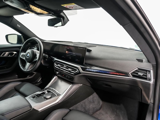 BMW Serie 2 M240i Coupe color Azul. Año 2024. 275KW(374CV). Gasolina. En concesionario Oliva Motor Tarragona de Tarragona