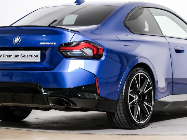 BMW Serie 2 M240i Coupe color Azul. Año 2024. 275KW(374CV). Gasolina. En concesionario Oliva Motor Tarragona de Tarragona