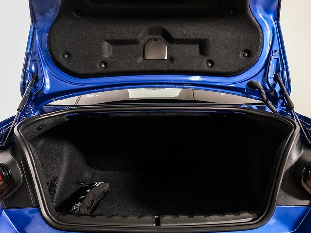 BMW Serie 2 M240i Coupe color Azul. Año 2024. 275KW(374CV). Gasolina. En concesionario Oliva Motor Tarragona de Tarragona