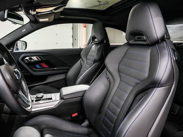 BMW Serie 2 M240i Coupe color Azul. Año 2024. 275KW(374CV). Gasolina. En concesionario Oliva Motor Tarragona de Tarragona