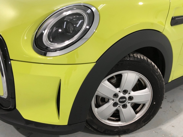 fotoG 5 del MINI MINI Cabrio Cooper 100 kW (136 CV) 136cv Gasolina del 2024 en Madrid