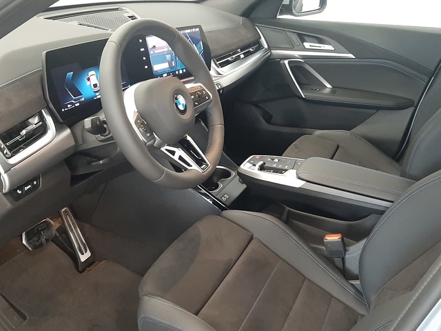 BMW X2 sDrive20i color Gris. Año 2025. 125KW(170CV). Gasolina. En concesionario Automoviles Bertolin S.L. de Valencia