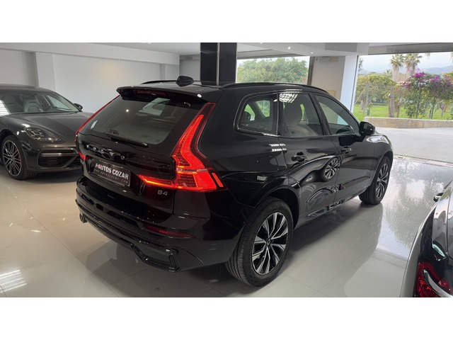 Volvo XC60 B4 D Plus Dark Auto 145 kW (197 CV)