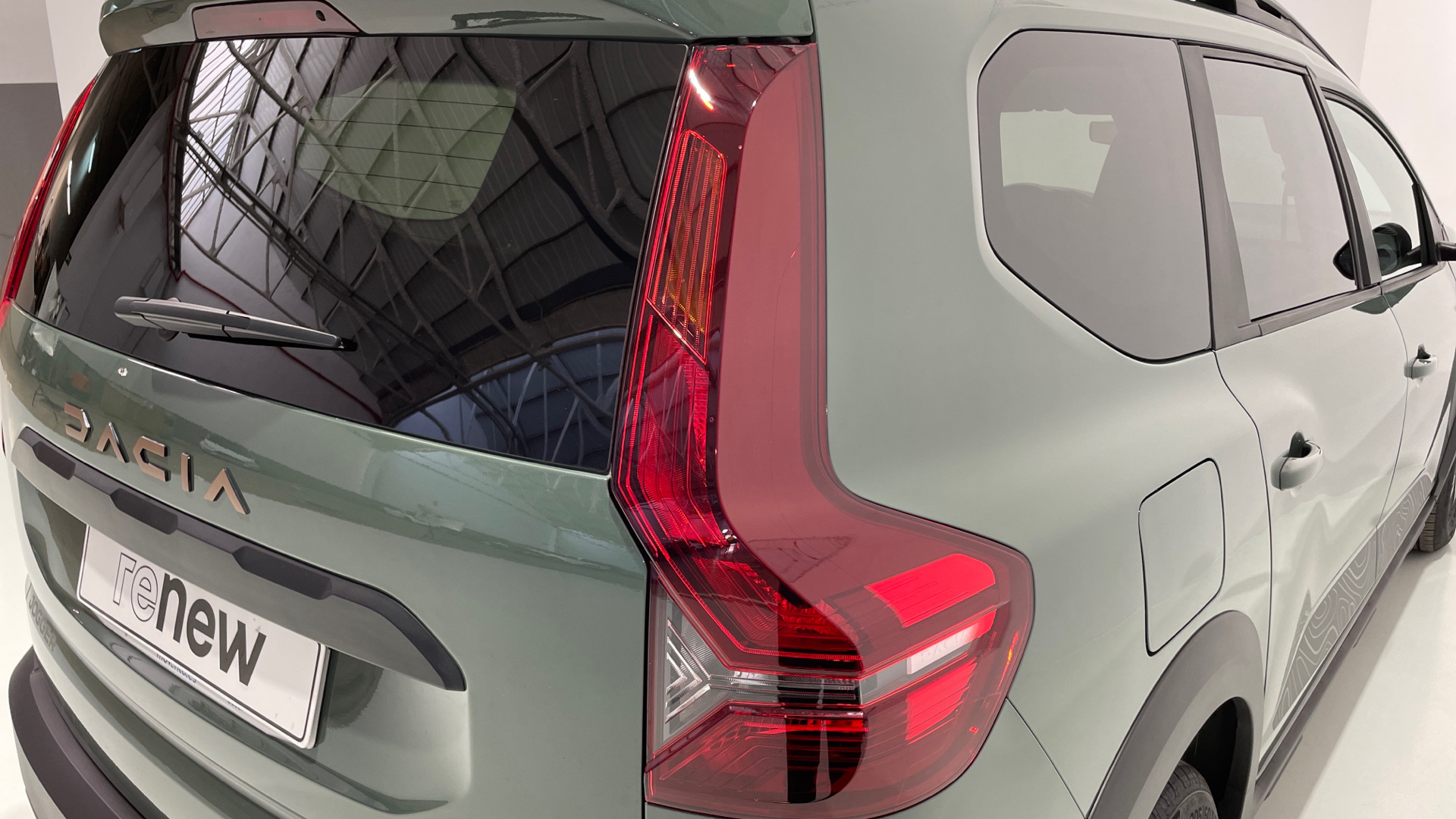 Dacia Jogger ECO-G 100 - 18