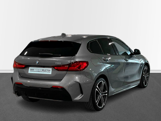 BMW Serie 1 118i color Gris. Año 2024. 103KW(140CV). Gasolina. En concesionario Engasa S.A. de Valencia