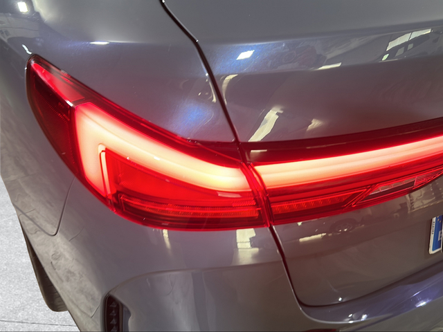 BMW Serie 2 218d Gran Coupe color Gris. Año 2022. 110KW(150CV). Diésel. En concesionario San Pablo Motor | Su Eminencia de Sevilla