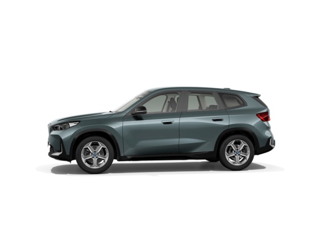 BMW iX1 eDrive20 color Verde. Año 2025. 150KW(204CV). Eléctrico. En concesionario DEMO de Sta. C. Tenerife
