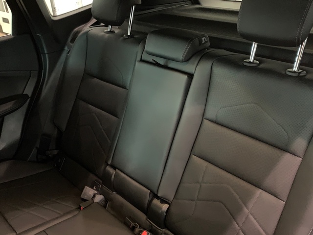BMW X1 sDrive18d color Gris Plata. Año 2024. 110KW(150CV). Diésel. En concesionario Celtamotor Lalín de Pontevedra