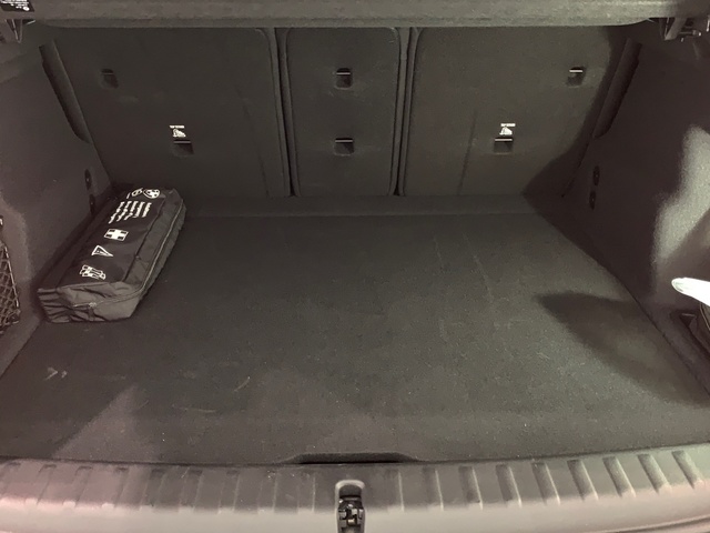 BMW X1 sDrive18d color Gris Plata. Año 2024. 110KW(150CV). Diésel. En concesionario Celtamotor Lalín de Pontevedra