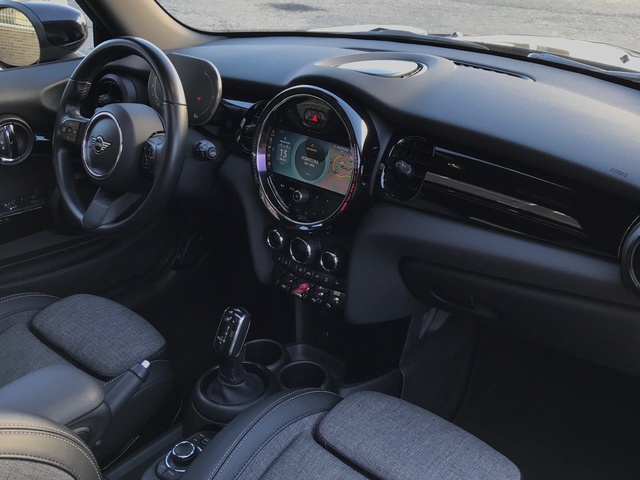 fotoG 7 del MINI MINI 3 Puertas Cooper S 131 kW (178 CV) 178cv Gasolina del 2022 en Pontevedra