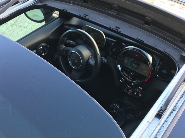 fotoG 24 del MINI MINI 3 Puertas Cooper S 131 kW (178 CV) 178cv Gasolina del 2022 en Pontevedra