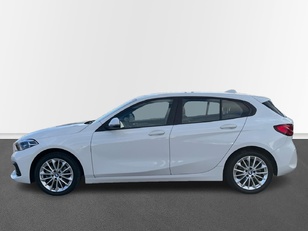 Fotos de BMW Serie 1 118d color Blanco. Año 2024. 110KW(150CV). Diésel. En concesionario CARTAGENA PREMIUM S.L. de Murcia