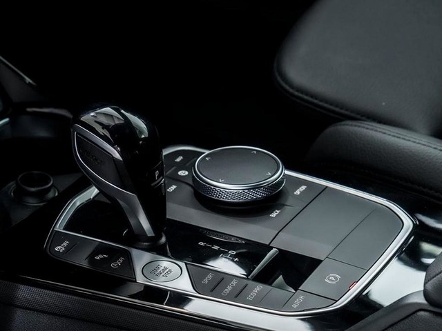 BMW Serie 2 218i Gran Coupe color Gris. Año 2022. 103KW(140CV). Gasolina. En concesionario Oliva Motor Girona de Girona