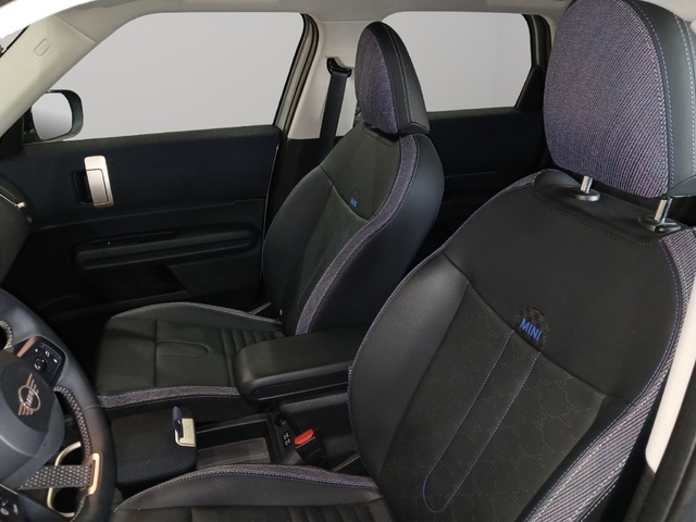 fotoG 16 del MINI MINI Countryman C 125 kW (170 CV) 170cv Gasolina del 2024 en Alicante